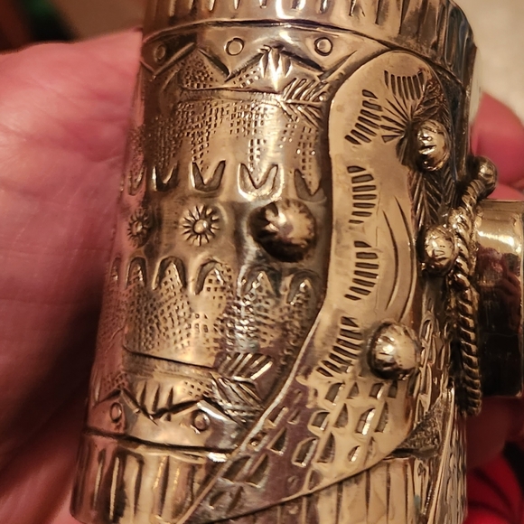 💚Huge Thunderbird Cuff Bracelet - Picture 2 of 8